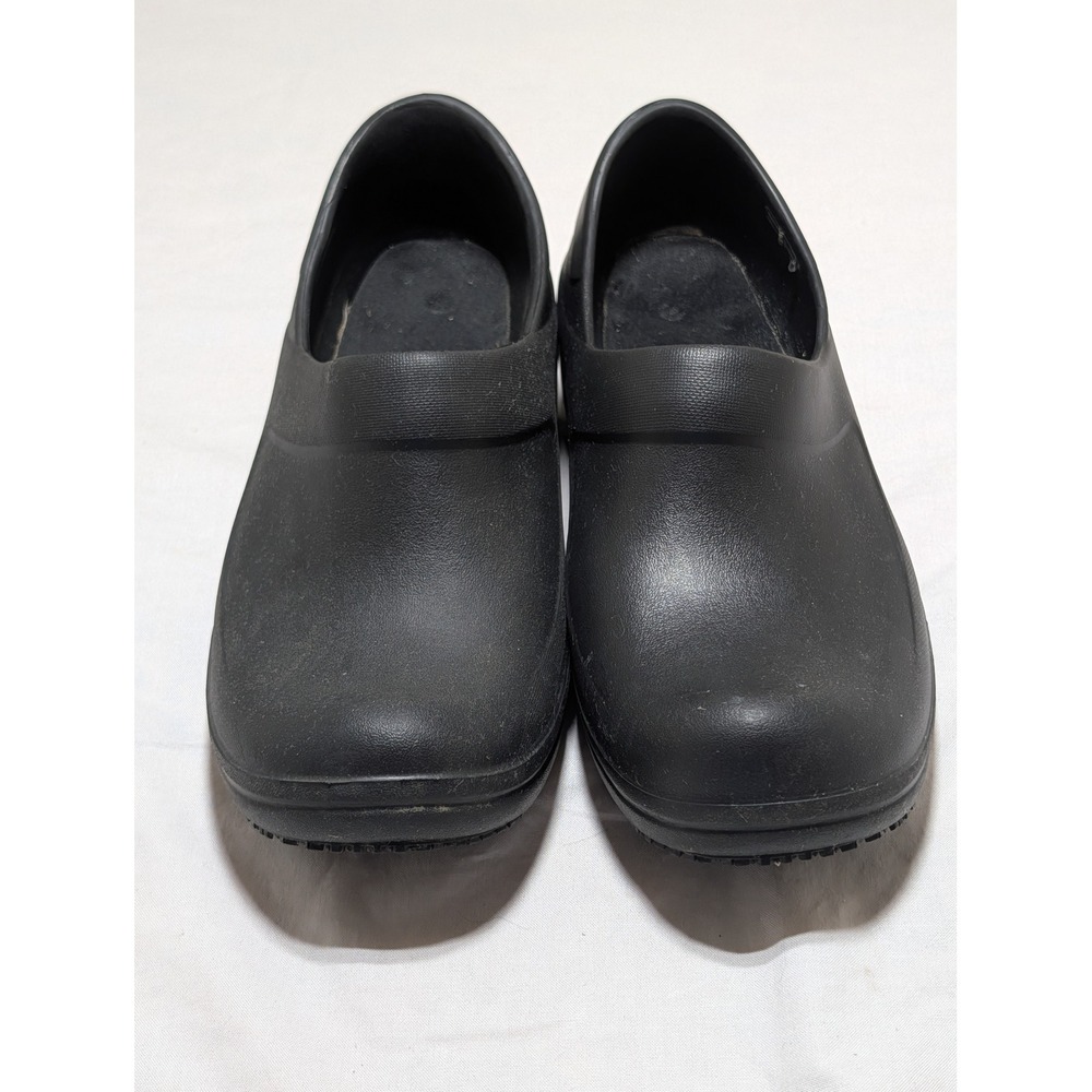 Crocs Neria Pro II Work Clogs Black Slip Resistant Professional Shoes Womens 8